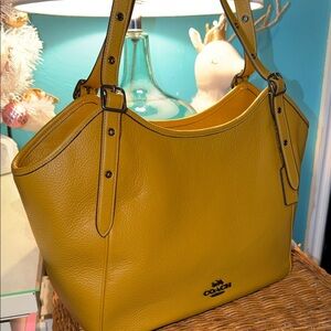 Coach Pebbled Leather Yellow Meadow Shoulder Bag/Tote NWOT